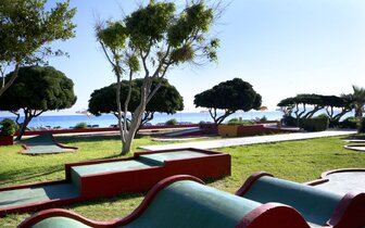 Hotel Sunshine Rhodes-minigolf-letecký zájazd CK Turancar-Rodos