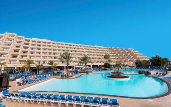 Hotel Grand Teguise Playa - bazén - letecký zájazd CK Turancar - Lanzarote, Costa Teguise Hotel Grand Teguise Playa - bazén - letecký zájazd CK Turancar - Lanzarote, Costa Teguise