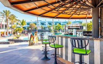 Caybeach Sun - bar - letecký zájazd CK Turancar - Lanzarote, Playa Blanca
