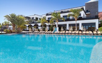 H10 Rubicon Palace - bazén - letecký zájazd CK Turancar - Lanzarote, Playa Blanca H10 Rubicon Palace - bazén - letecký zájazd CK Turancar - Lanzarote, Playa Blanca