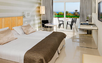 H10 Lanzarote Princess - izba - letecký zájazd CK Turancar - Lanzarote, Playa Blanca H10 Lanzarote Princess - izba - letecký zájazd CK Turancar - Lanzarote, Playa Blanca