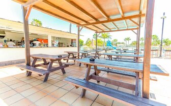 THB Tropical Island - posedenie - letecký zájazd CK Turancar - Lanzarote, Playa Blanca THB Tropical Island - posedenie - letecký zájazd CK Turancar - Lanzarote, Playa Blanca
