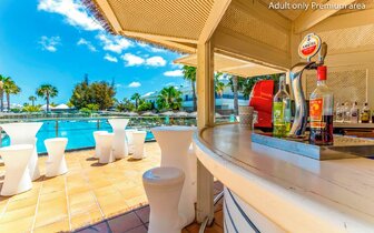 THB Tropical Island - bar - letecký zájazd CK Turancar - Lanzarote, Playa Blanca THB Tropical Island - bar - letecký zájazd CK Turancar - Lanzarote, Playa Blanca