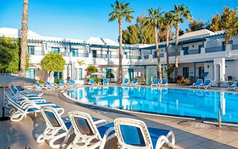 THB Tropical Island - bazén - letecký zájazd CK Turancar - Lanzarote, Playa Blanca THB Tropical Island - bazén - letecký zájazd CK Turancar - Lanzarote, Playa Blanca