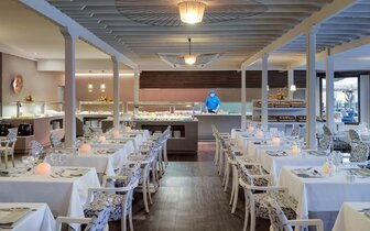 H10 White Suites Boutique Hotel - reštaurácia - letecký zájazd CK Turancar - Lanzarote, Playa Blanca H10 White Suites Boutique Hotel - reštaurácia - letecký zájazd CK Turancar - Lanzarote, Playa Blanca