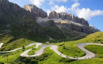 CK Turancar, autobusový poznávací zájazd, Alpský okruh a Bodamské jazero, Dolomity CK Turancar, autobusový poznávací zájazd, Alpský okruh a Bodamské jazero, Dolomity