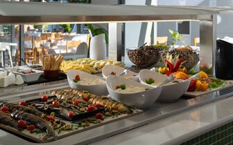 Hotel Virginia - reštaurácia - letecký zájazd CK Turancar - Rodos, Kallithea Hotel Virginia - reštaurácia - letecký zájazd CK Turancar - Rodos, Kallithea