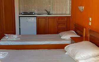 Apartmánový dom Stelios - interiér izby - zájazd autobusovou a individuálnou dopravou CK Turancar - Grécko, Olympská riviéra, Nei Pori