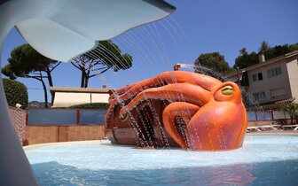 Calella Palace - detský bazén -  letecký zájazd CK Turancar - Španielsko, Costa Brava, Calella