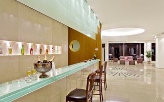 Hotel Eden Roc Resort - lobby bar - letecký zájazd CK Turancar - Rodos, Kallithea
