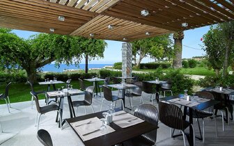 Hotel Elefteria - reštaurácia - letecký zájazd CK Turancar - Kréta, Agia Marina