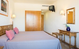 Los Molinos - dvojlôžková izba - letecký zájazd s CK Turancar - Španielsko, Costa Brava, Salou