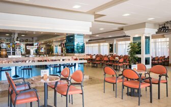 Los Molinos - bar- letecký zájazd s CK Turancar - Španielsko, Costa Brava, Salou