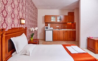 Hotel Karolina - izba - letecký a autobusový zájazd CK Turancar - Bulharsko, Slnečné pobrežie  Hotel Karolina - izba - letecký a autobusový zájazd CK Turancar - Bulharsko, Slnečné pobrežie