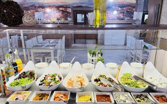 Imperial Resort - bufetové stoly - letecký a autobusový zájazd CK Turancar - Bulharsko, Slnečné pobrežie