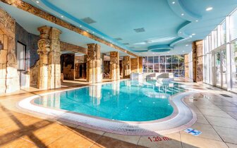 Imperial Resort - vnútorný bazén - letecký a autobusový zájazd CK Turancar - Bulharsko, Slnečné pobrežie