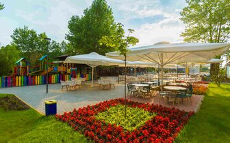 Imperial Resort - snack bar - letecký a autobusový zájazd CK Turancar - Bulharsko, Slnečné pobrežie