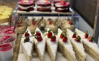 Imperial Resort - bufetové stoly - letecký a autobusový zájazd CK Turancar - Bulharsko, Slnečné pobrežie