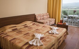 Plamena Palace - izba - letecký a autobusový zájazd CK Turancar - Bulharsko, Primorsko 