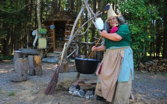 CK Turancar, autobusový poznávací zájazd, Safari park Dvor Králové a pravé české peklo, Peklo Čertovina CK Turancar, autobusový poznávací zájazd, Safari park Dvor Králové a pravé české peklo, Peklo Čertovina