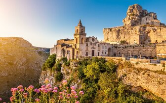 CK Turancar, letecký poznávací zájazd, Apúlia - klenot na juhu Talianska, Matera CK Turancar, letecký poznávací zájazd, Apúlia - klenot na juhu Talianska, Matera