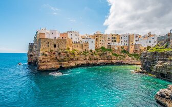 CK Turancar, letecký poznávací zájazd, Apúlia - klenot na juhu Talianska, Polignano a Mare CK Turancar, letecký poznávací zájazd, Apúlia - klenot na juhu Talianska, Polignano a Mare