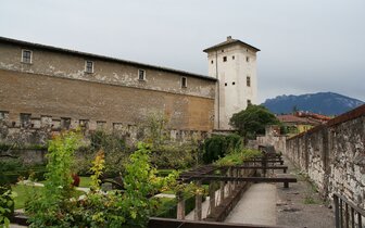 CK Turancar, autobusový poznávací zájazd, Talianske alpské jazerá, Trento, Orlia veža CK Turancar, autobusový poznávací zájazd, Talianske alpské jazerá, Trento, Orlia veža