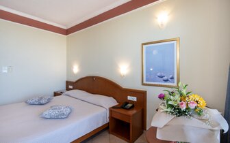 Hotel Hydramis Palace-izba-letecký zájazd CK Turancar-Kréta-Kavros