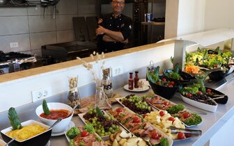 Hotel Mare Boutique - bufetové stoly - letecký zájazd CK Turancar - Kréta, Georgioupolis Kournas