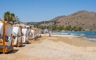 Hotel Mare Blue and suites - pláž - letecký zájazd CK Turancar - Kréta, Georgioupolis Kournas