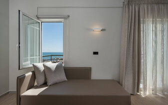 Hotel Mare Blue and suites - izba - letecký zájazd CK Turancar - Kréta, Georgioupolis Kournas