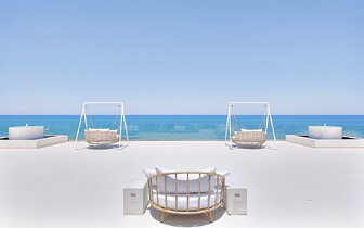 Hotel Amira Luxory Resort - oddychová terasa - letecký zájazd CK Turancar - Kréta, Adelianos Kampos