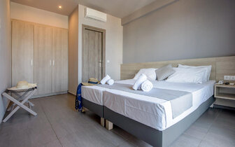 Hotel Porto Greco - izba štandard - letecký zájazd CK Turancar - Kréta, Hersonissos