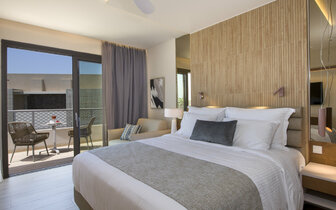 Hotel Amira Luxory Resort - izba superior - letecký zájazd CK Turancar - Kréta, Adelianos Kampos