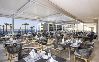 Hotel Amira Luxory Resort - reštaurácia - letecký zájazd CK Turancar - Kréta, Adelianos Kampos