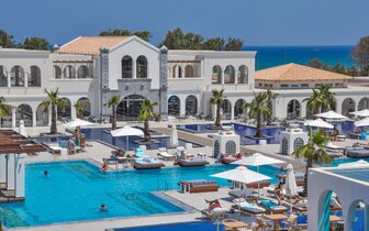 Hotel Anemos - bazénový svet - letecký zájazd CK Turancar - Kréta, Kavros