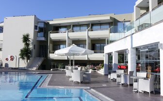 Hotel Bali Star - bazén - letecký zájazd CK Turancar - Kréta, Bali