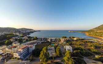 Hotel Manos Palace - letecký záber - letecký zájazd CK Turancar - Kréta, Bali