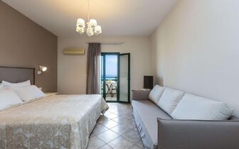 Hotel Manos Palace - izba - letecký zájazd CK Turancar - Kréta, Bali