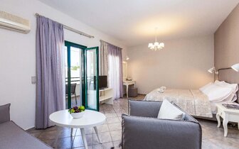 Hotel Manos Palace - izba - letecký zájazd CK Turancar - Kréta, Bali