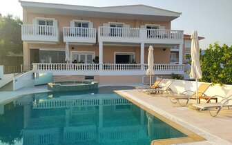 Hotel Antonios - bazén - letecký a autobusový zájazd CK Turancar - Grécko, Thasos, Limenaria Hotel Antonios - bazén - letecký a autobusový zájazd CK Turancar - Grécko, Thasos, Limenaria