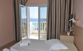 Hotel Antonios - izba- letecký a autobusový zájazd CK Turancar - Grécko, Thasos, Limenaria Hotel Antonios - izba- letecký a autobusový zájazd CK Turancar - Grécko, Thasos, Limenaria