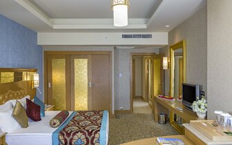 Royal Holiday Palace - izba - letecký zájazd CK Turancar - Turecko, Lara