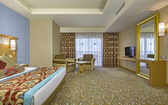 Royal Holiday Palace - kúpeľňa - letecký zájazd CK Turancar - Turecko, Lara