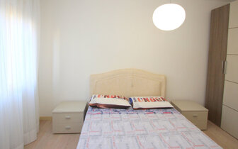 dom EDEN v BIBIONE, spálňa v bilocale typ B, dovolenka s CK TURANCAR