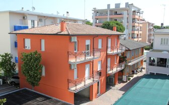 apartmánový dom Graziano, dovolenka v Bibione autom a autobusom CK TURANCAR