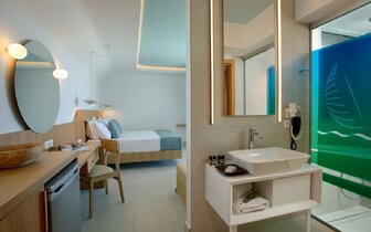 Hotel Arina Beach - izba superior - letecký zájazd CK Turancar - Kréta, Agia Marina
