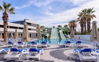 Hotel Arina Beach - tobogány - letecký zájazd CK Turancar - Kréta, Agia Marina