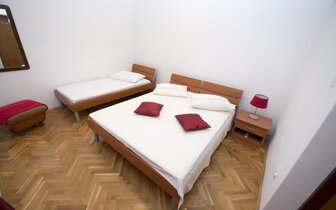 Vila Ivica - apartmány - autobusový zájazd CK Turancar - Chorvátsko - Omiš (Duće)