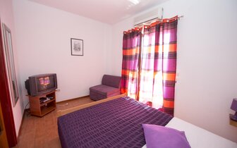 Vila Ivica - apartmány - autobusový zájazd CK Turancar - Chorvátsko - Omiš (Duće)